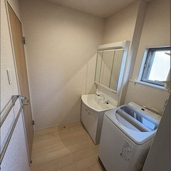 ⭐️⭐️⭐️姫路市飾東町　戸建1690万　4LDK 車4台横並び駐車可能⭐️⭐️⭐️の画像