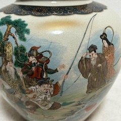 九谷焼　七福神の絵　花瓶の画像