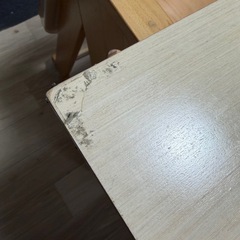 ダイニングテーブルの画像