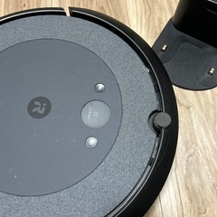 アイロボット iRobot ロボット掃除機 ルンバ i5 （Roomba i5） グレー i515860の画像