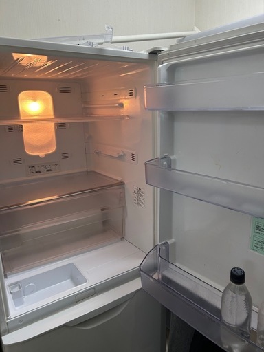 中型冷蔵庫(3ドア冷蔵庫)白　カップル・単身用　千葉県浦安市堀江　近郊配達可能な日程あり