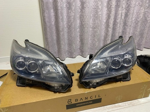 30プリウス  後期LEDヘッドライト