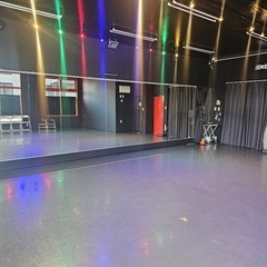 ☺️月曜日、木曜日16:30〜17:20☺️キッズクラスメンバー募集中❤️3歳から小2まで🆗　初回体験レッスン無料ですので、ご興味ある方は是非お越しくださいね。の画像