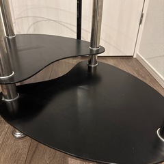ガラステーブルの画像