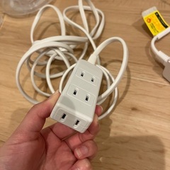 延長コード（マルチタップ）2点セット 無料でお譲りします（引っ越しのため）の画像