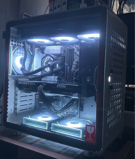 265KF、RTX5070ti搭載、自作デスクトップPC