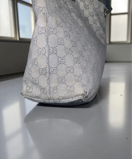 GUCCI トートバッグ 肩掛け GG柄 ロゴ金具 キャンバス レザー