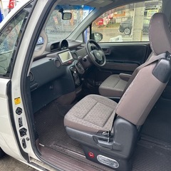 トヨタ ポルテ 2012年式の画像