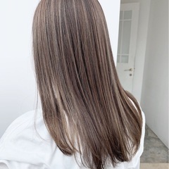 ハイライトのモデル募集しています！