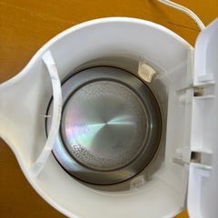 電気ケトルの画像