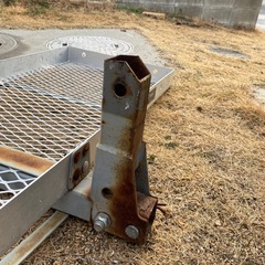 【CURT 正規品】 カーゴキャリア ヒッチカーゴ 18100 アルミ製 折りたたみ可 2インチ角の画像