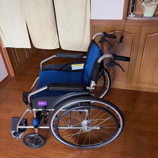 カドクラ車椅子