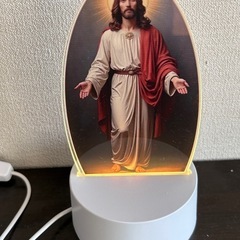 ライト付きイエズス像の画像
