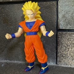 ドラゴンボール　スーパーサイヤ人3の
フィギュアの画像