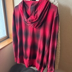 上着パーカー風？ Lの画像