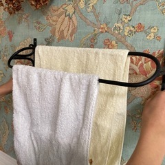 アイアン　タオルバー　タオル掛けの画像