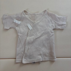 ベビー肌着(コンビ肌着3枚、短肌着6枚)の画像