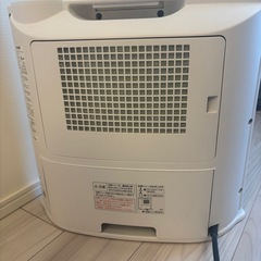 SHARP 加湿 セラミックファンヒーターHX-H120-Wの画像