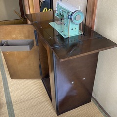 レトロ　丸善　美品　ジャガーのミシンの画像
