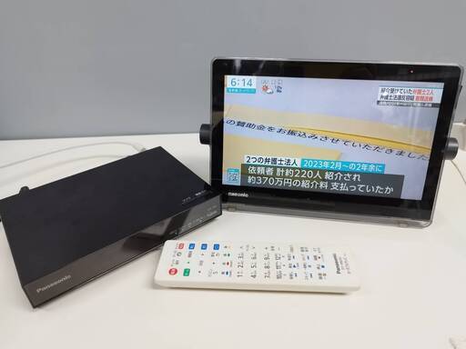 【良品】Panasonic UN-10T8D/HDDレコーダー付ポータブル地上・BS・110度CSデジタルテレビ