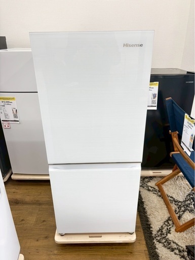 冷蔵庫 2ドア ハイセンス 2022年製 HR-G13C-W　ホワイト 135ℓ ファン式 右開き