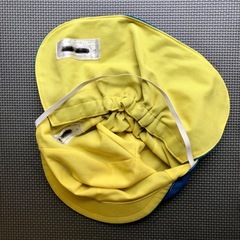 ひかりのくに カラー帽 黄色と青 幼稚園 保育園の画像