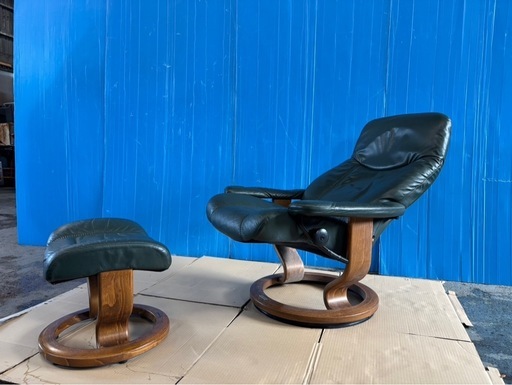 EKORNES エコーネス リクライニングチェア＋オットマン 回転式