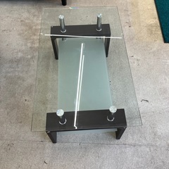 坂2602-109　ガラスローテーブル ブラウン　キズ汚れ有りの画像