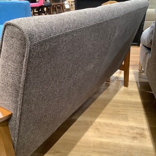 【トレファク神戸南店】厚手ファブリック2人掛けソファーです（未使用品）【取りに来られる方限定】