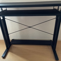 バウヒュッテ　ブラック　スタンディング　デスク　ゲーミング　パソコンの画像