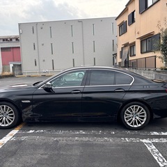車検長　BMW 523d ラグジュアリー 後期　低燃費クリーンディーゼル　LCI 黒革 テレビ 前車追従クルーズコントロールの画像