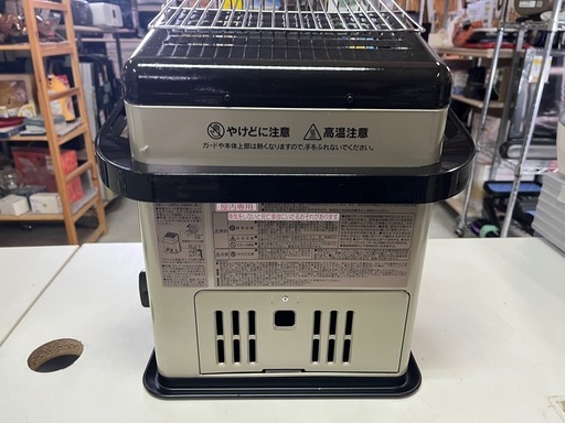 Iwatani カセットガスストーブ ハイパワータイプ デカ暖 CB-CGS-HPR 屋内専用 2016年10月製 アウトドア キャンプ 燃焼確認済 中古品 ③
