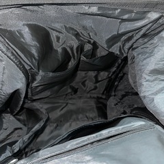 ベージュリュックの画像