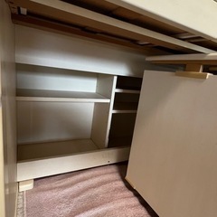 リビンズ　学習机の画像