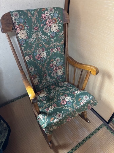 飛騨産業・キツツキマーク　ロッキングチェア