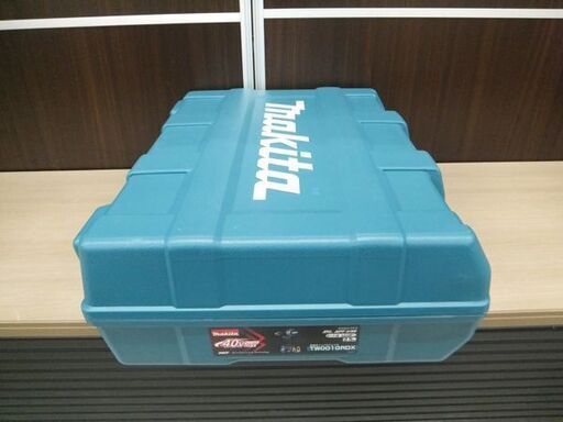 新品 makita 充電式インパクトレンチ TW001GRDX バッテリ×2個 充電器付き 40Vmax/2.5Ah 1,350N・m