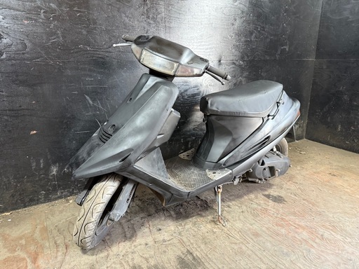 ★支払総額5.2万円★激安バイク続々入荷中！ とにかく安い！！ スズキ アドレスV100 マッド CE13A 人気のV100！ ２ストのためオイル注ぎ足すだけ！ 加速良好！ ちょっと足に♪