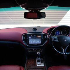 検査10年2月ギブリ S 410PSターボ/レッドレザー/サンルーフ/プロテオ19インチ/ナビ/地デジ/バックカメラ/パドルシフト/4席シートヒーター/ETCの画像