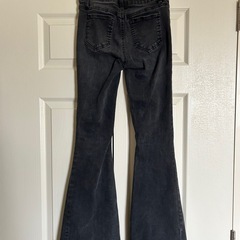 海外ブランド フレアデニム 黒の画像