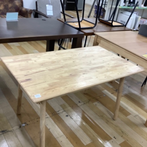 【お値下げしました！】NATURAL SIGNATURE ダイニングテーブル　入荷しました。