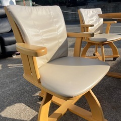 円卓ダイニングセットの画像