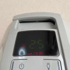 DeLonghi デロンギ デジタル ラディアント オイルヒーター khd410812-lgの画像