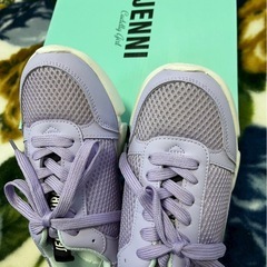 2/6㉕新品22cm 靴　ジェニィの画像