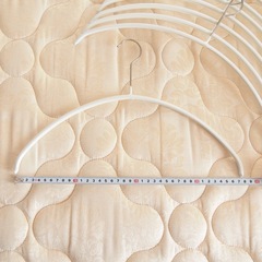 3月中旬頃まで マワ MAWA すべり落ちないハンガー ホワイト 10本の画像