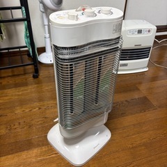 電気ストーブの画像