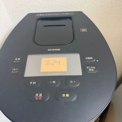 アイリスオーヤマ5号炊飯器の画像