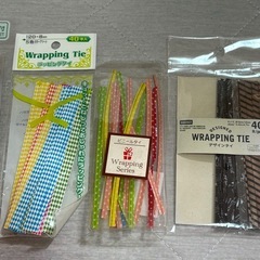 プレゼント包装などの画像