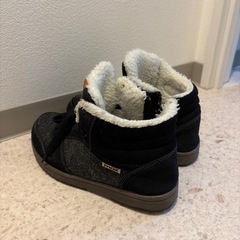 モズ　ブーツの画像