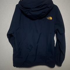 ノースフェイスマウンテンパーカーの画像