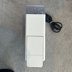 美品/illy エスプレッソマシン Y3.3 ホワイト イリー　コーヒーメーカー
の画像